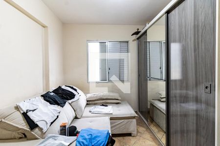 Apartamento à venda com 75m², 3 quartos e 2 vagasQuarto 2