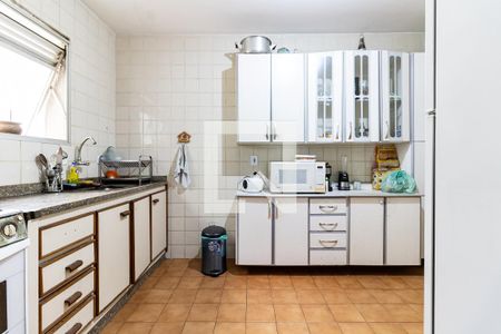 Apartamento à venda com 75m², 3 quartos e 2 vagasCozinha