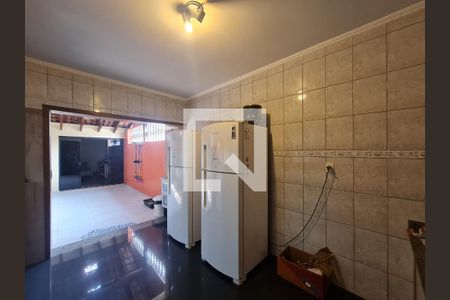 Casa à venda com 315m², 4 quartos e 4 vagas Casa à venda com 315m², 4 quartos e 4 vagasCozinha e Area Gourmet