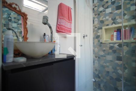 Apartamento à venda com 60m², 2 quartos e sem vagaBanheiro Corredor