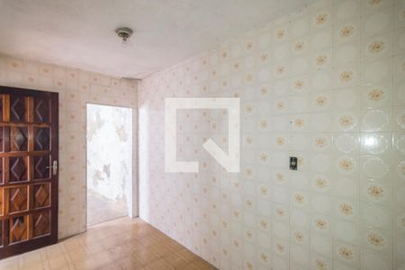Casa à venda com 125m², 1 quarto e 2 vagas Casa à venda com 125m², 1 quarto e 2 vagasCozinha Edícula
