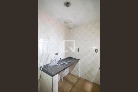 Casa à venda com 125m², 1 quarto e 2 vagas Casa à venda com 125m², 1 quarto e 2 vagasCozinha Edícula