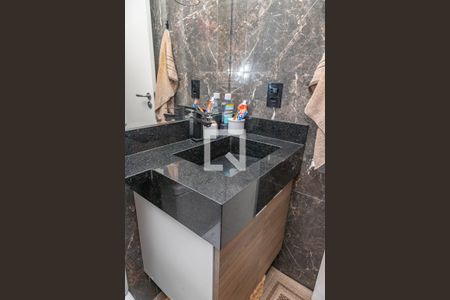 Apartamento à venda com 81m², 3 quartos e 1 vagaBanheiro da suíte