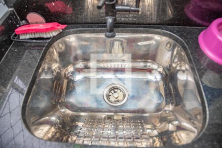 Apartamento à venda com 81m², 3 quartos e 1 vagaÁrea de serviço