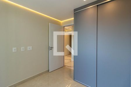 Quarto de apartamento à venda com 4 quartos, 186m² em Jardim Fonte do Morumbi, São Paulo
