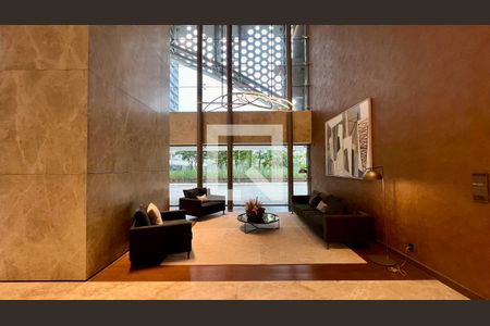 Apartamento à venda com 186m², 4 quartos e 3 vagas Apartamento à venda com 186m², 4 quartos e 3 vagasÁrea Comum - Hall de entrada
