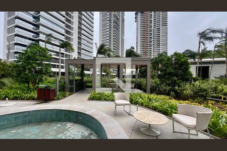 Apartamento à venda com 186m², 4 quartos e 3 vagas Apartamento à venda com 186m², 4 quartos e 3 vagasÁrea comum - Jardim