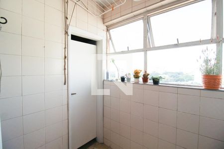 Apartamento à venda com 105m², 3 quartos e 1 vaga Apartamento à venda com 105m², 3 quartos e 1 vagaÁrea de Serviço