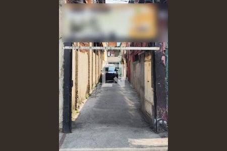 Casa para alugar com 40m², 1 quarto e 1 vaga Casa para alugar com 40m², 1 quarto e 1 vagaEntrada da rua