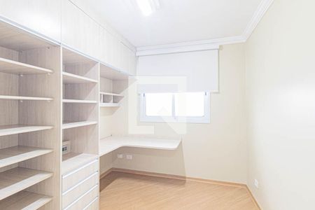 Quarto 1 de apartamento para alugar com 2 quartos, 62m² em Rebouças, Curitiba