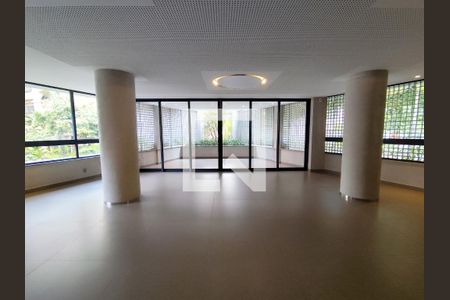 Apartamento à venda com 150m², 4 quartos e 3 vagas Apartamento à venda com 150m², 4 quartos e 3 vagasÁrea comum