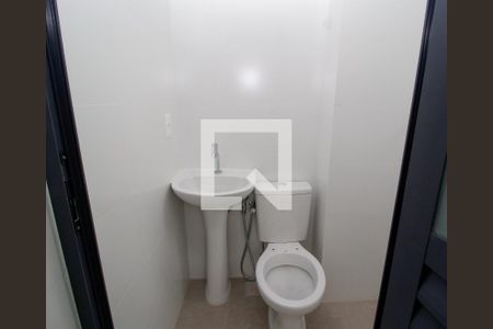 Apartamento à venda com 150m², 4 quartos e 3 vagas Apartamento à venda com 150m², 4 quartos e 3 vagasBanheiro de Serviço