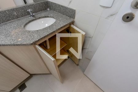 Apartamento à venda com 54m², 2 quartos e 1 vaga Apartamento à venda com 54m², 2 quartos e 1 vagaBanheiro do Quarto 2 - Suite