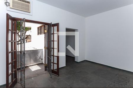 Quarto  de casa à venda com 2 quartos, 330m² em Pompeia, São Paulo