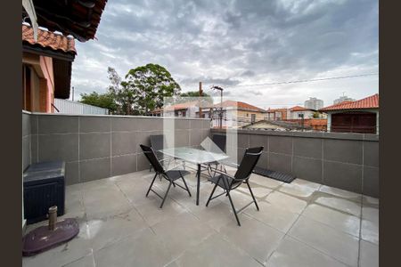 Casa para alugar com 120m², 3 quartos e 2 vagasVaranda