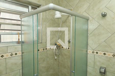 Casa para alugar com 120m², 3 quartos e 6 vagasBanheiro 2