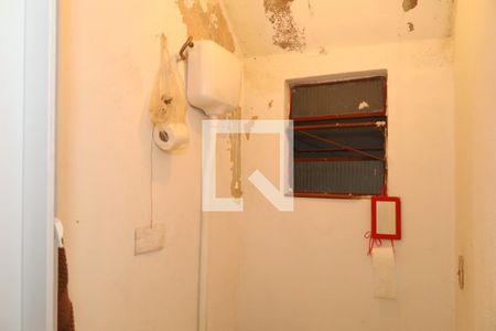 Casa para alugar com 120m², 3 quartos e 6 vagasBanheiro 3