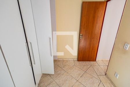 Quarto 1 de apartamento para alugar com 2 quartos, 44m² em Vila Jardim Leblon, Belo Horizonte