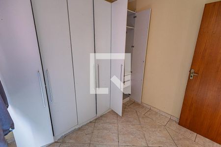 Quarto 1 de apartamento para alugar com 2 quartos, 44m² em Vila Jardim Leblon, Belo Horizonte
