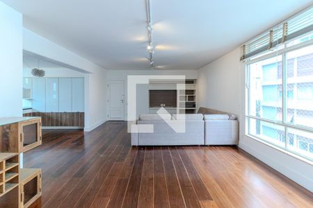 Apartamento para alugar com 155m², 3 quartos e 2 vagasSala