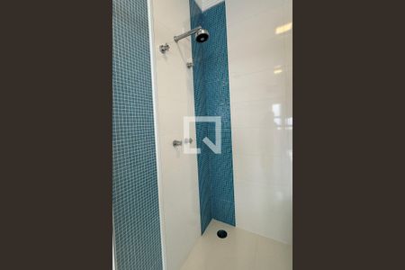 Casa de condomínio à venda com 453m², 3 quartos e 4 vagasBanheiro da Suíte 3