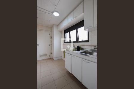 Apartamento à venda com 170m², 3 quartos e 3 vagasÁrea de serviço