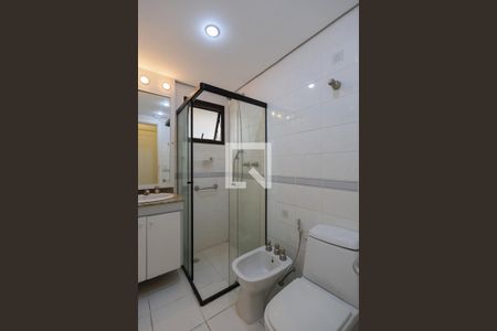 Apartamento à venda com 170m², 3 quartos e 3 vagasBanheiro da Suíte 2