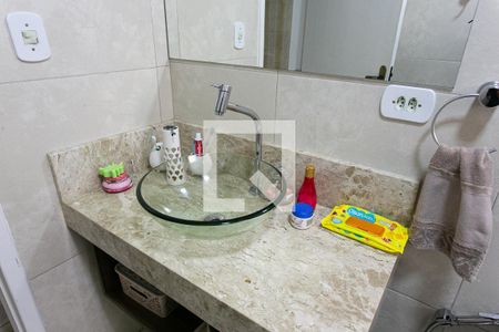 Casa à venda com 150m², 3 quartos e 1 vagaBanheiro