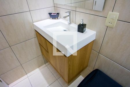 Apartamento à venda com 106m², 3 quartos e 2 vagas Apartamento à venda com 106m², 3 quartos e 2 vagasBanheiro