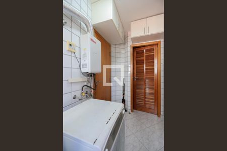Apartamento à venda com 106m², 3 quartos e 2 vagas Apartamento à venda com 106m², 3 quartos e 2 vagasÁrea de serviço