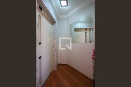 Apartamento à venda com 106m², 3 quartos e 2 vagas Apartamento à venda com 106m², 3 quartos e 2 vagasHall de elevador exclusivo