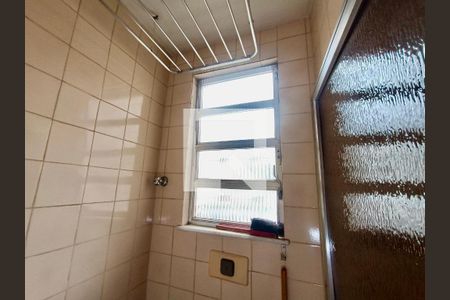 Apartamento para alugar com 96m², 2 quartos e sem vagaBanheiro serviço 