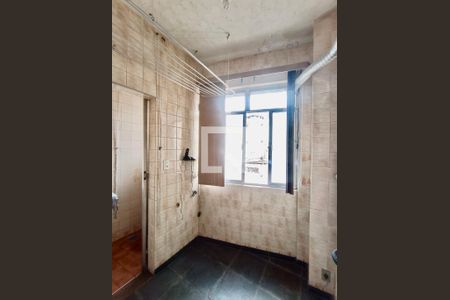 Apartamento para alugar com 96m², 2 quartos e sem vagaÁrea serviço 