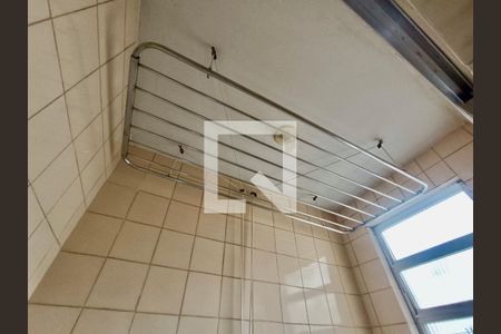 Apartamento para alugar com 96m², 2 quartos e sem vagaBanheiro serviço 