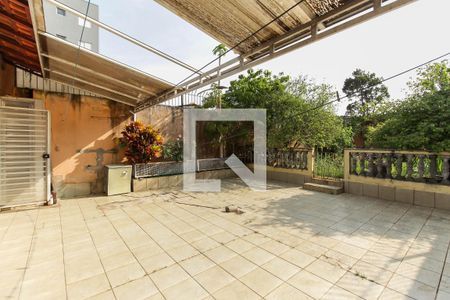 Casa para alugar com 400m², 3 quartos e 10 vagasQuintal