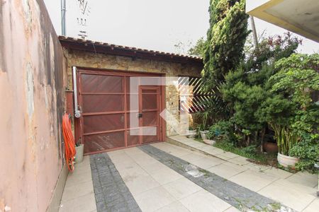Casa para alugar com 400m², 3 quartos e 10 vagasEntrada - Jardim