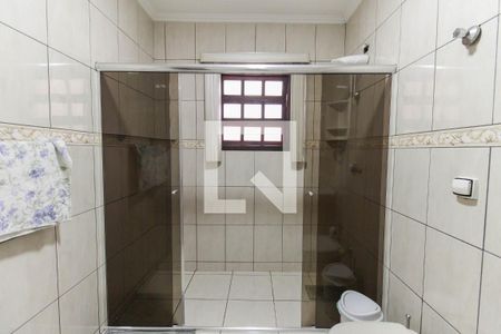 Casa para alugar com 400m², 3 quartos e 10 vagasBanheiro 2