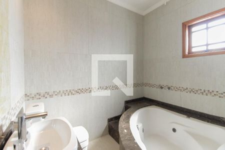 Casa para alugar com 400m², 3 quartos e 10 vagasBanheiro da Suíte