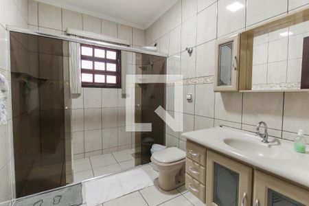 Casa para alugar com 400m², 3 quartos e 10 vagasBanheiro 2