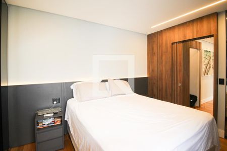 Suíte  de apartamento para alugar com 1 quarto, 50m² em Itaim Bibi, São Paulo