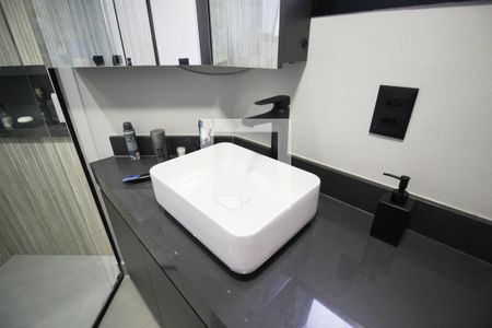 Banheiro de apartamento para alugar com 1 quarto, 50m² em Itaim Bibi, São Paulo