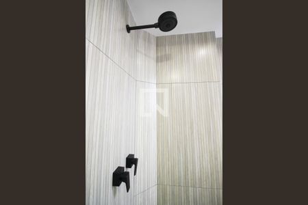 Banheiro de apartamento para alugar com 1 quarto, 50m² em Itaim Bibi, São Paulo