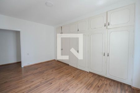 Apartamento à venda com 340m², 4 quartos e 3 vagasSuíte 2