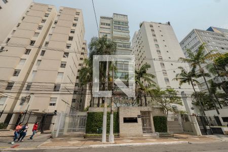 Apartamento à venda com 340m², 4 quartos e 3 vagasFachada