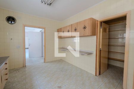 Apartamento à venda com 340m², 4 quartos e 3 vagasCozinha