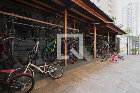 Apartamento à venda com 75m², 2 quartos e 1 vagaÁrea comum - Bicicletário