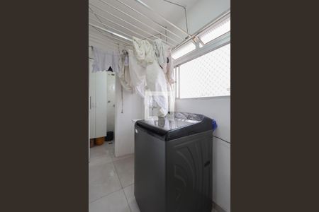 Apartamento à venda com 75m², 2 quartos e 1 vagaÁrea de serviço