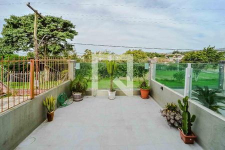 Casa à venda com 178m², 3 quartos e 2 vagas Casa à venda com 178m², 3 quartos e 2 vagasTerraço