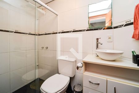 Casa à venda com 178m², 3 quartos e 2 vagas Casa à venda com 178m², 3 quartos e 2 vagasBanheiro Social