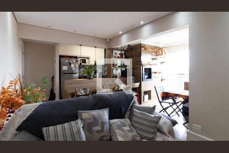 Sala de apartamento para alugar com 2 quartos, 60m² em Vila Penteado, São Paulo